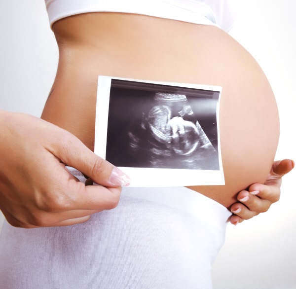 Причини багатоводдя при вагітності, симптоми, ризики, прогноз і можливе лікування
